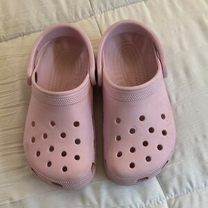 Size 6 womens Pink Crocs